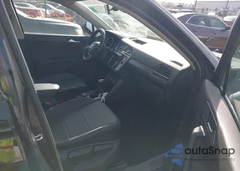 2018 Volkswagen Tiguan 2.0T Se/2.0T Sel z USA, uszkodzony, nr VIN 3VV2B7AX3JM145914